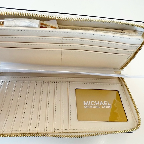 NWT Michael Kors Jet Set Travel Wristlet Wallet in Cream Leopard Calf Hair - Picture 4 of 6